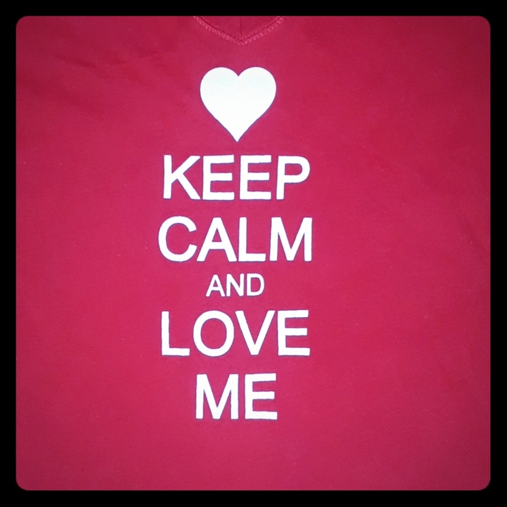 🆕️ Keep Calm and Love Me t-shirt